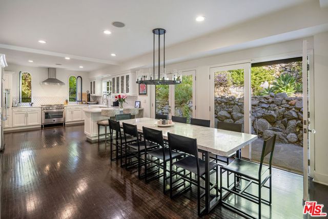 1930 Laurel Canyon Boulevard, Los Angeles, CA 90046