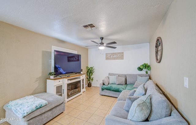 3545 W TONTO Street, Phoenix, AZ 85009