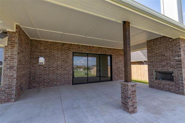 9320 Cheek Ranch Road, Yukon, OK 73099
