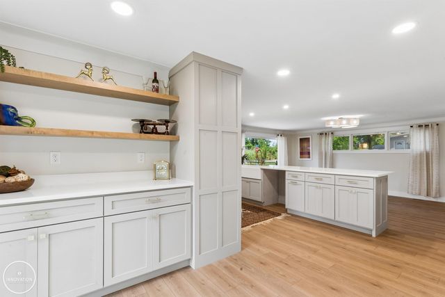367 Sherwood Lane, Algonac, MI 48001