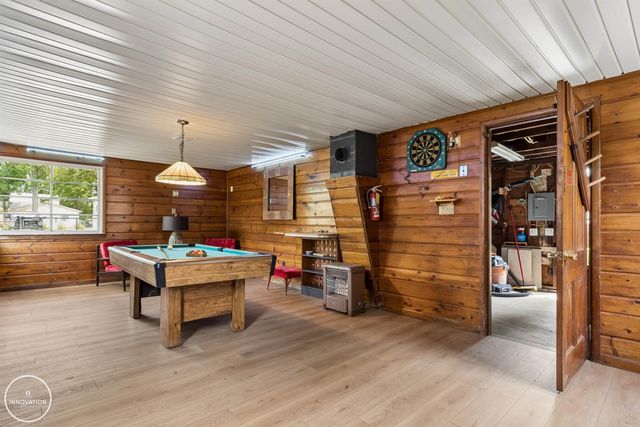 367 Sherwood Lane, Algonac, MI 48001