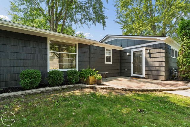 367 Sherwood Lane, Algonac, MI 48001