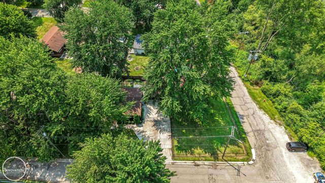 367 Sherwood Lane, Algonac, MI 48001