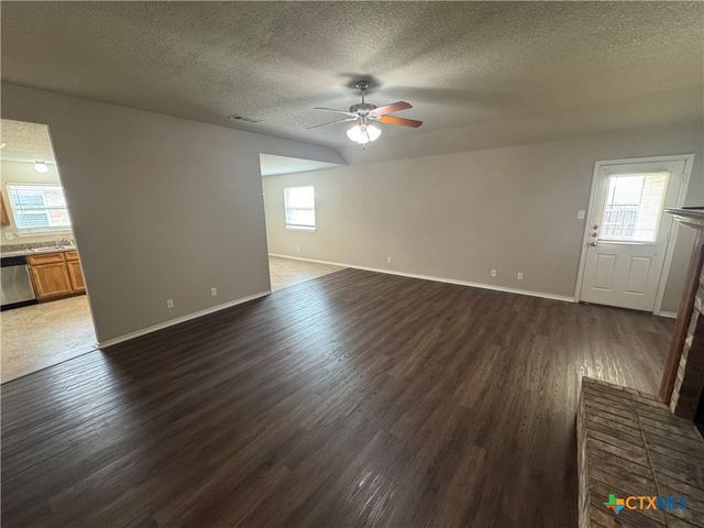3903 Jake Spoon Drive, Killeen, TX 76549
