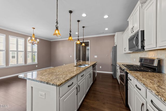 547 Grand Central Station, Apex, NC 27502