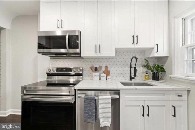 3315 S STAFFORD ST, Arlington, VA 22206