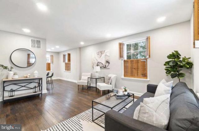 3315 S STAFFORD ST, Arlington, VA 22206