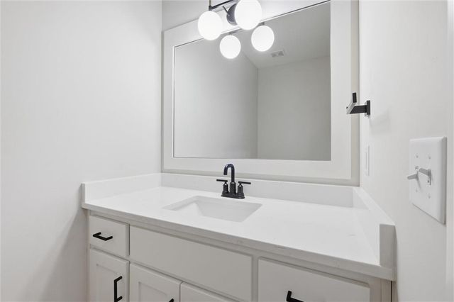 1116 Hummingbird Court, Greenwood, MO 64034