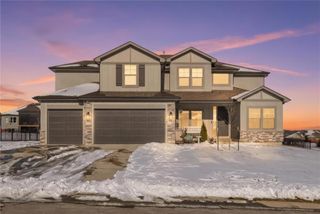 1116 Hummingbird Court, Greenwood, MO 64034