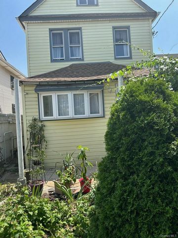 135-23 Springfield Boulevard, Springfield Gardens, NY 11413