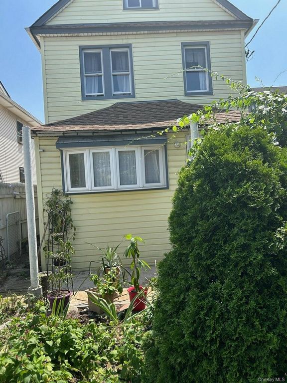 135-23 Springfield Boulevard, Springfield Gardens, NY 11413 — photo 3