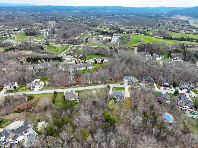 1804 Buckingham Court, Kingsport, TN 37660