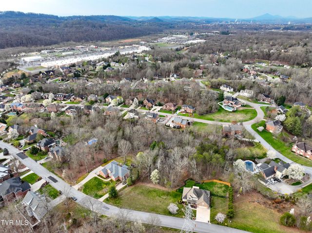 1804 Buckingham Court, Kingsport, TN 37660