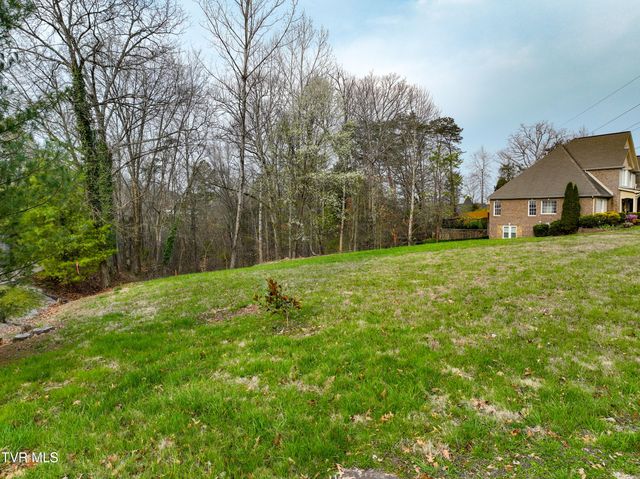 1804 Buckingham Court, Kingsport, TN 37660