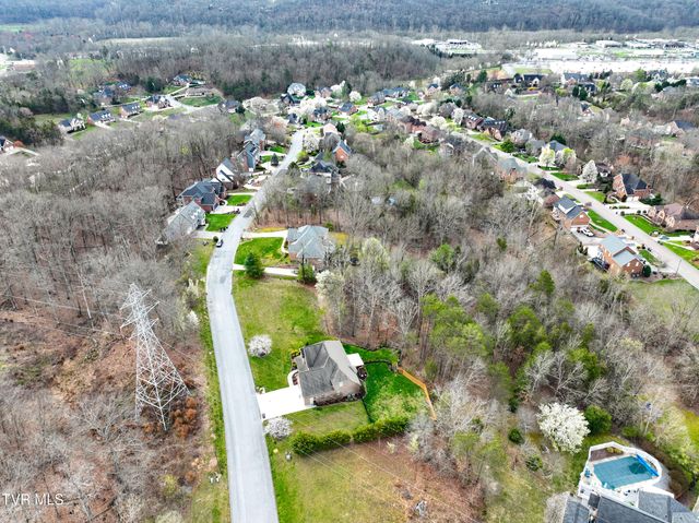 1804 Buckingham Court, Kingsport, TN 37660