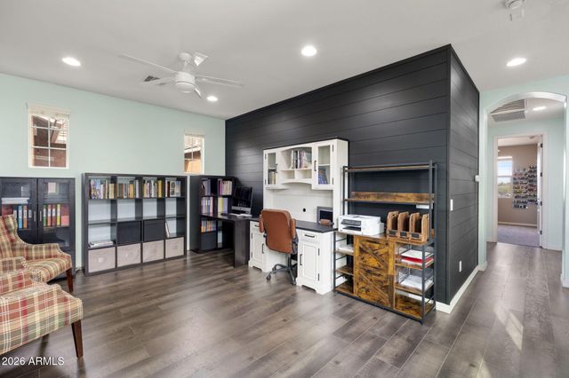 2149 S WADE Drive, Gilbert, AZ 85295