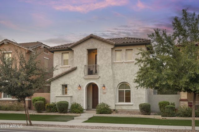 2149 S WADE Drive, Gilbert, AZ 85295