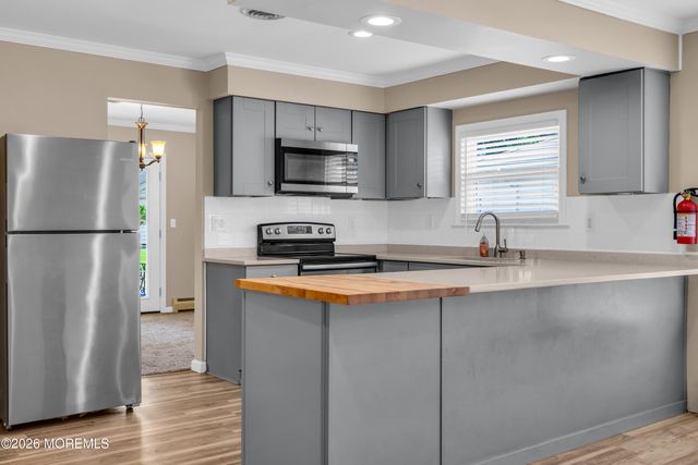 510 Jamaica Boulevard, Toms River, NJ 08757