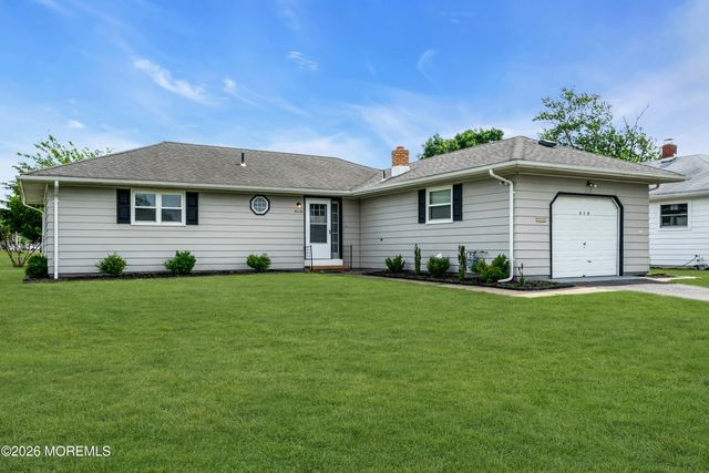 510 Jamaica Boulevard, Toms River, NJ 08757