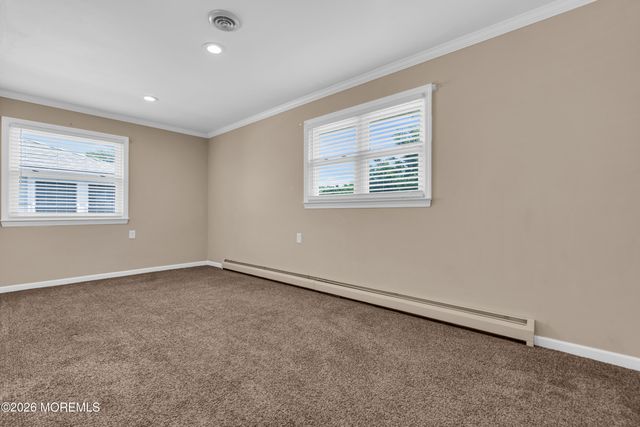 510 Jamaica Boulevard, Toms River, NJ 08757