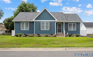 1267 Briarcliffe Dr, Colonial Heights, VA 23834