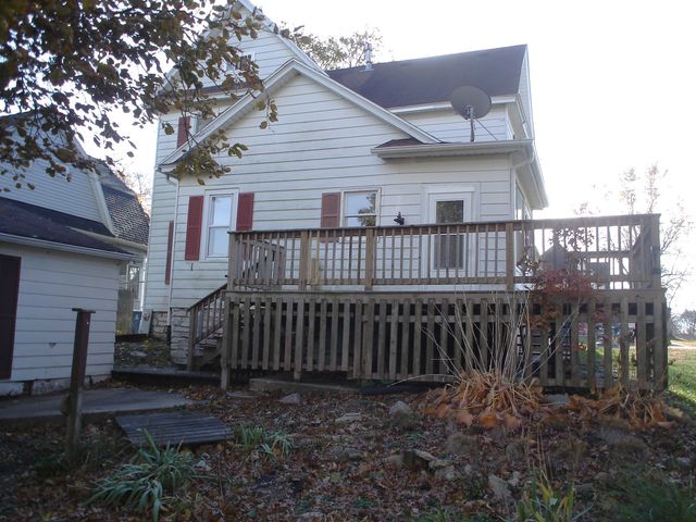 1312 S Peoria Avenue, Dixon, IL 61021