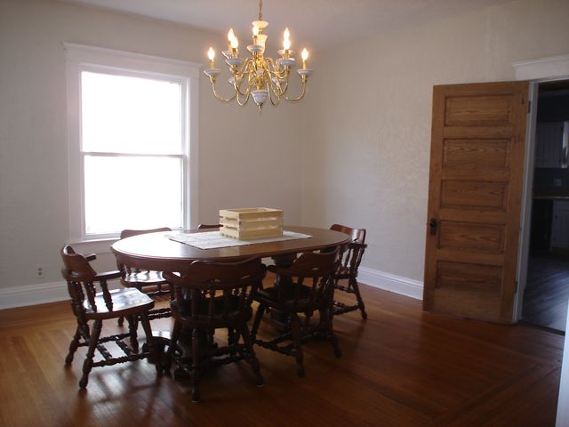 1312 S Peoria Avenue, Dixon, IL 61021