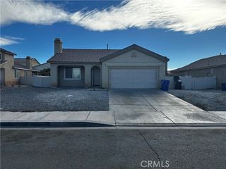 11807 Desert Glen, Adelanto, CA 92301