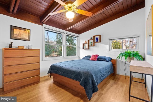 3414 EXECUTIVE AVE, Falls Church, VA 22042