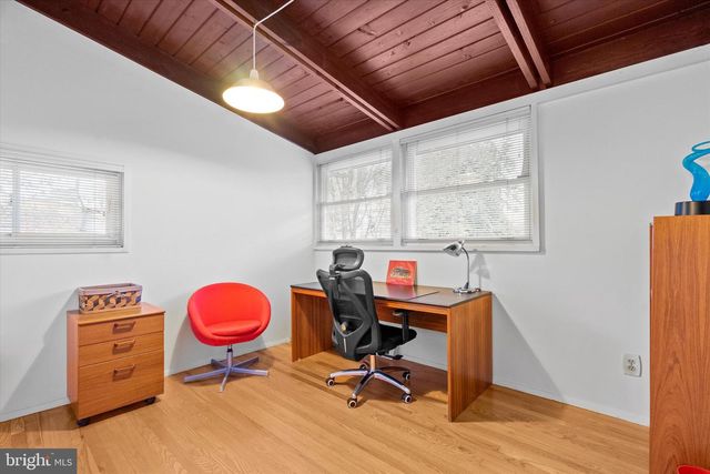 3414 EXECUTIVE AVE, Falls Church, VA 22042