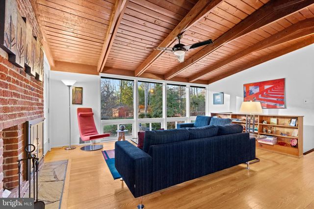 3414 EXECUTIVE AVE, Falls Church, VA 22042