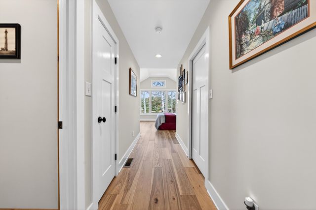 1520 Gowen LN, Huddleston, VA 24104