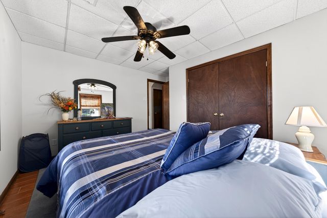 1520 Gowen LN, Huddleston, VA 24104