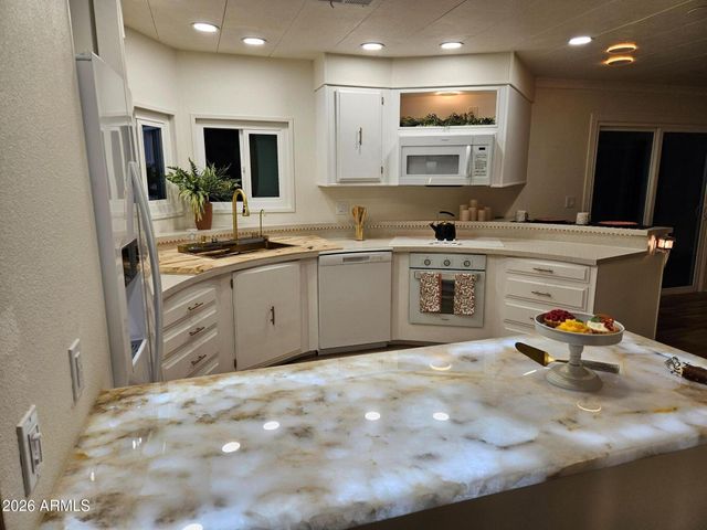 3104 E BROADWAY Road 350, Mesa, AZ 85204