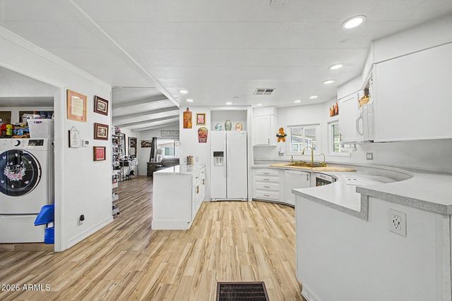 3104 E BROADWAY Road 350, Mesa, AZ 85204