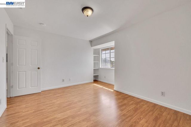 21917 Nugget Canyon Dr, Castro Valley, CA 94552