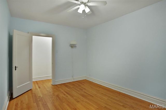 314 S Hanley Road 1N, St Louis, MO 63105
