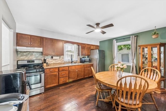3560 W 78th Avenue, Merrillville, IN 46410