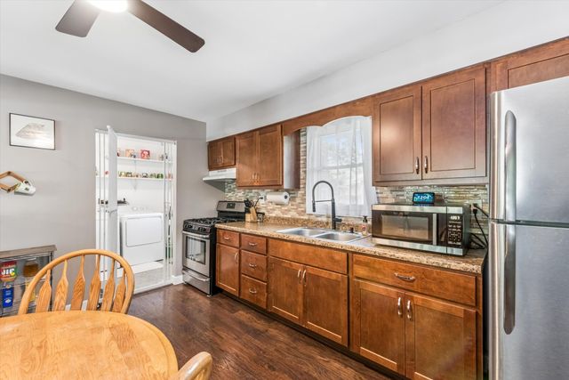 3560 W 78th Avenue, Merrillville, IN 46410
