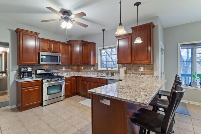 9675 Julia Drive, St. John, IN 46373