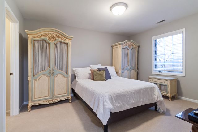 9675 Julia Drive, St. John, IN 46373