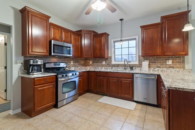 9675 Julia Drive, St. John, IN 46373