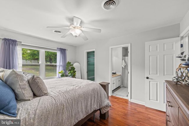 223 PINEVIEW DR, Palmyra, PA 17078