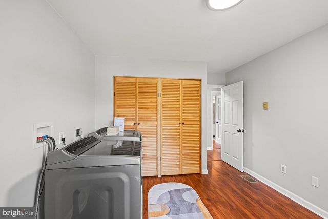 223 PINEVIEW DR, Palmyra, PA 17078
