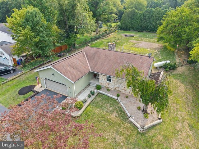 223 PINEVIEW DR, Palmyra, PA 17078