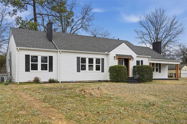 2630 Columbus Avenue, Muskogee, OK 74401