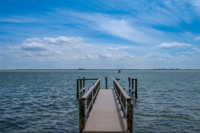 633 KEY ROYALE DRIVE, Holmes Beach, FL 34217