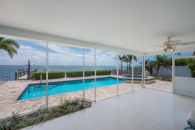 633 KEY ROYALE DRIVE, Holmes Beach, FL 34217