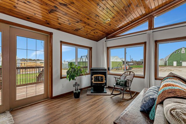 42720 County Road 3, Holdingford, MN 56340