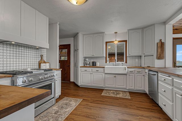 42720 County Road 3, Holdingford, MN 56340